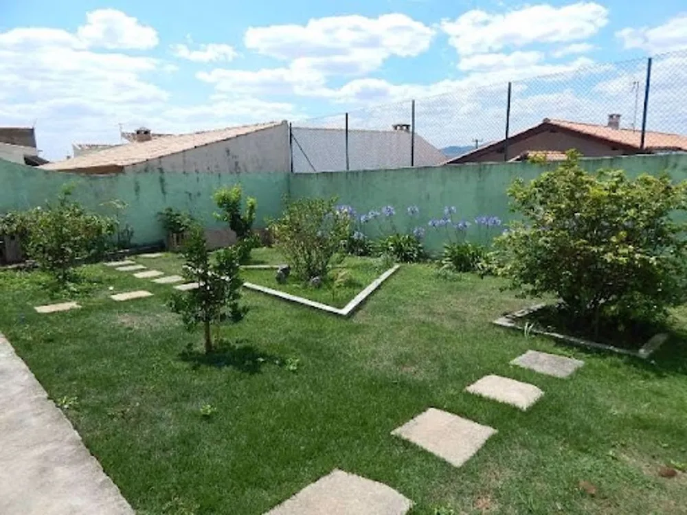 Casa, 3 quartos, 222 m² - Foto 2