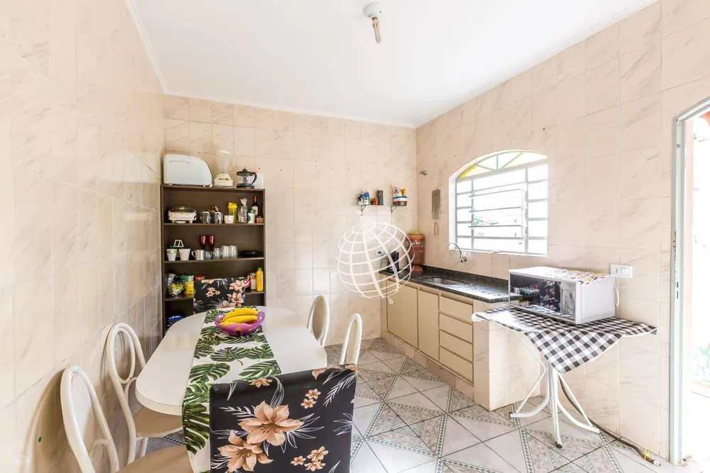 Casa, 2 quartos, 160 m² - Foto 1