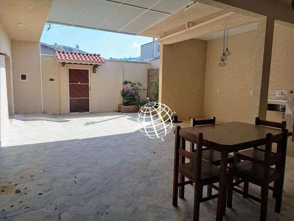 Casa, 3 quartos, 218 m² - Foto 4