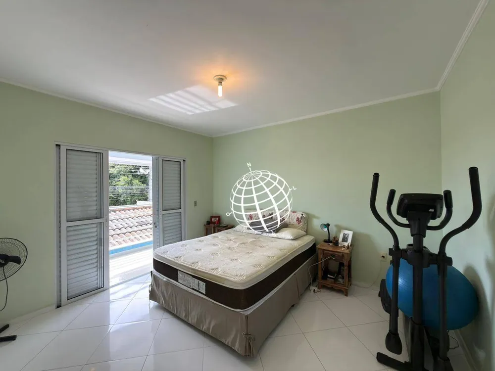 Casa, 3 quartos, 219 m² - Foto 8