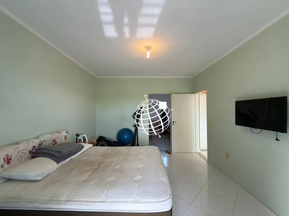Casa, 3 quartos, 219 m² - Foto 9