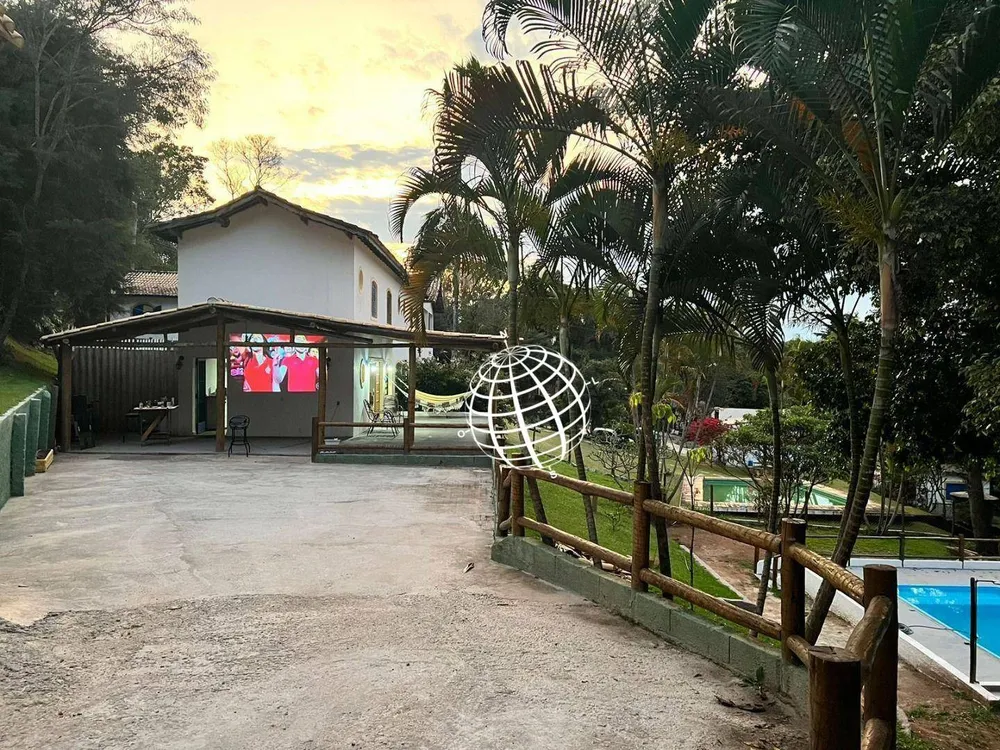 Chácara, 3 quartos, 2525 m² - Foto 2