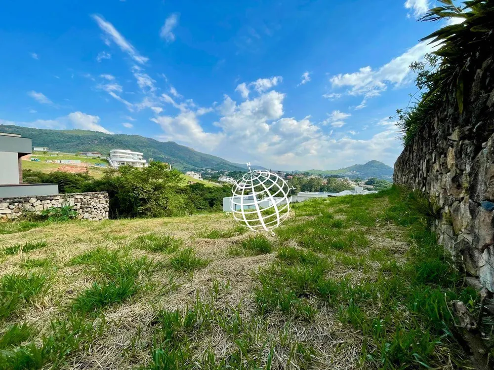 Loteamento e Condomínio, 704 m² - Foto 1