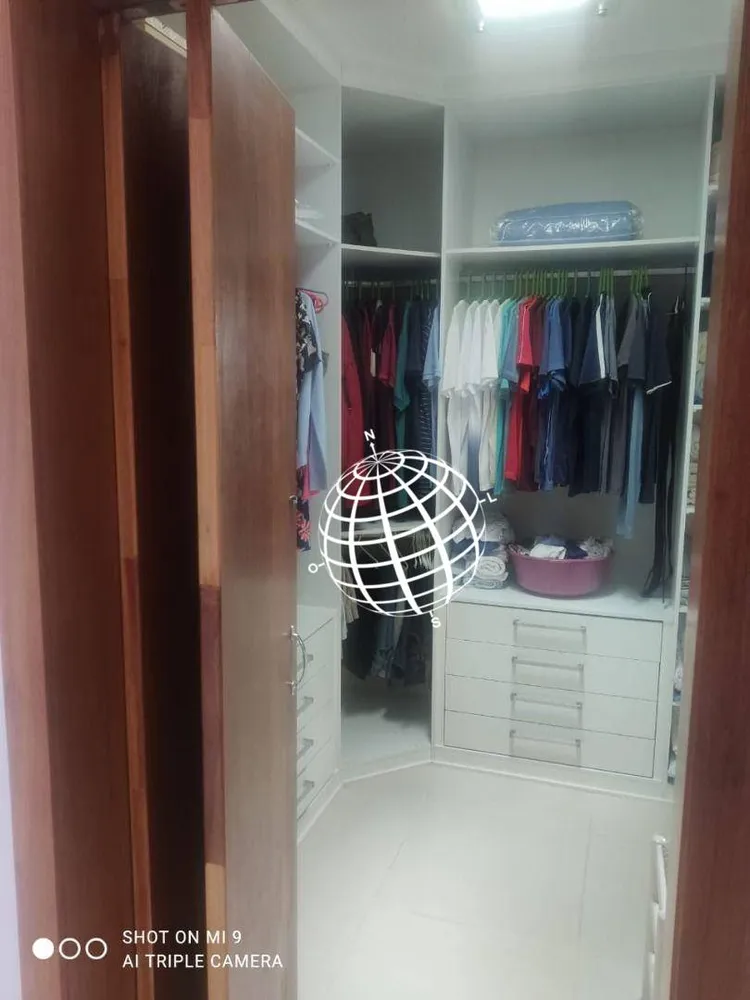 Casa, 3 quartos, 245 m² - Foto 7