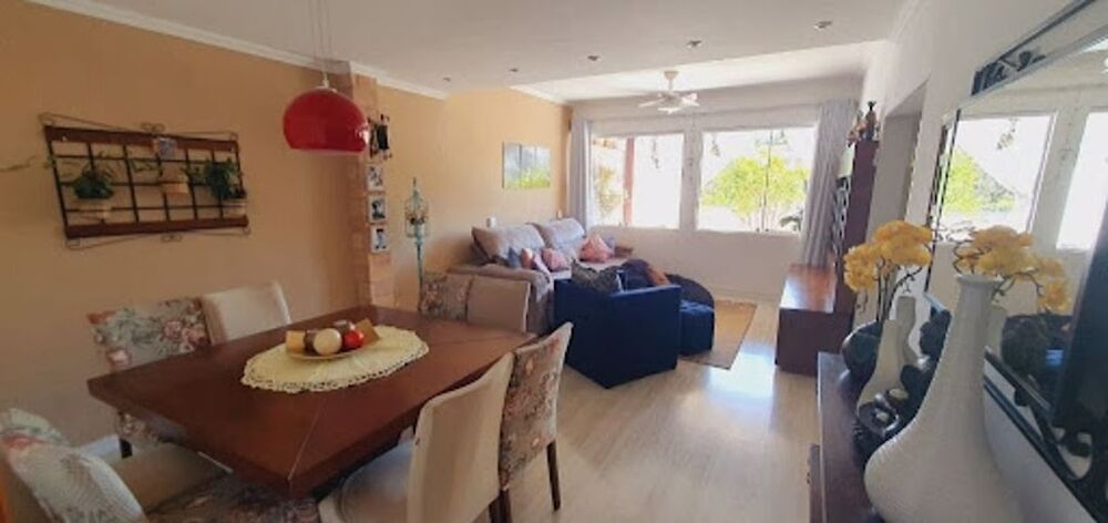 Casa, 3 quartos, 200 m² - Foto 2