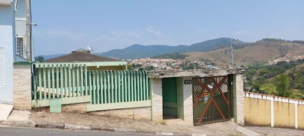 Casa à venda com 3 quartos, 250m² - Foto 8