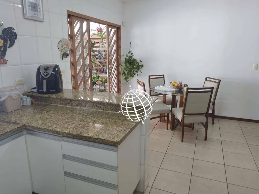 Casa, 3 quartos, 189 m² - Foto 1