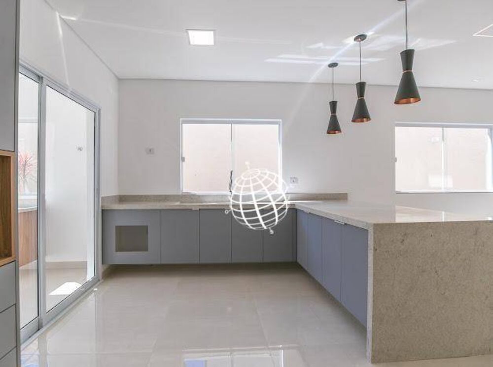 Casa à venda com 3 quartos, 190m² - Foto 11