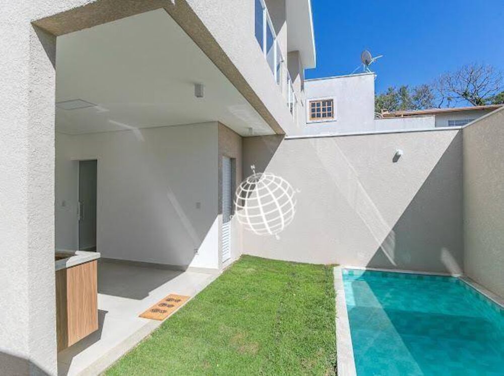 Casa à venda com 3 quartos, 190m² - Foto 3