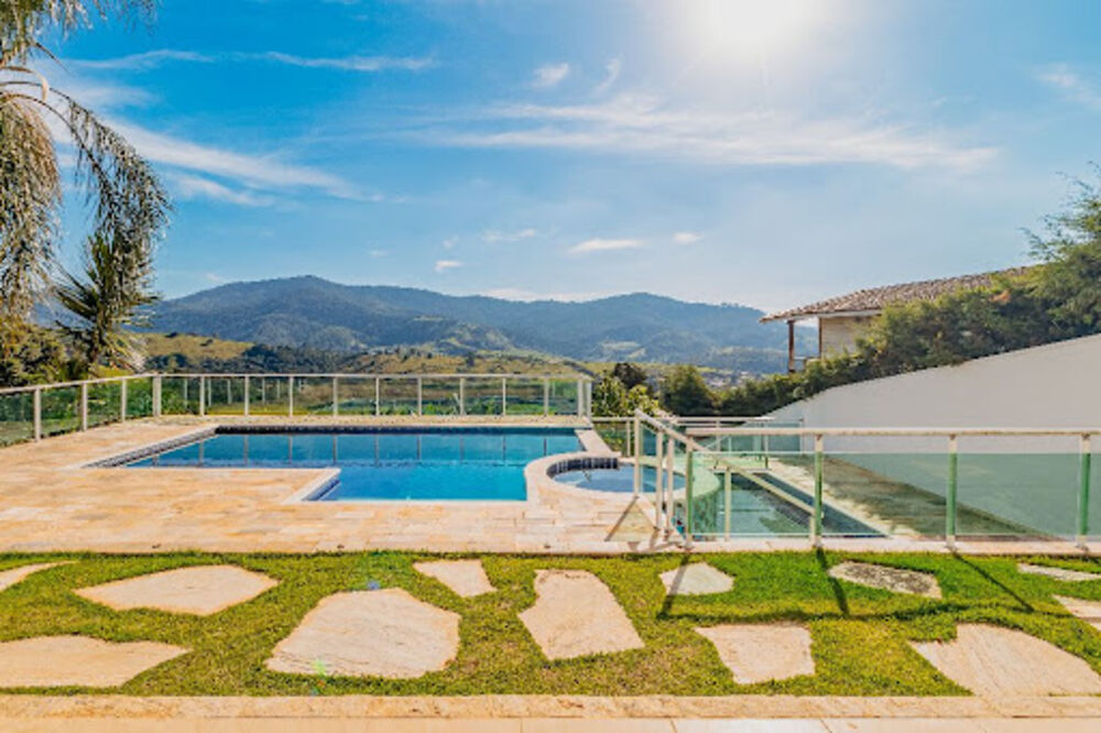 Casa de Condomínio à venda com 4 quartos, 450m² - Foto 4