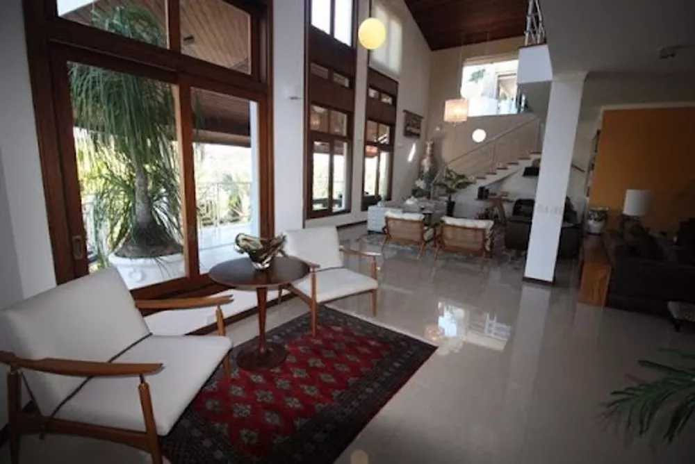 Casa de Condomínio à venda com 4 quartos, 993m² - Foto 4