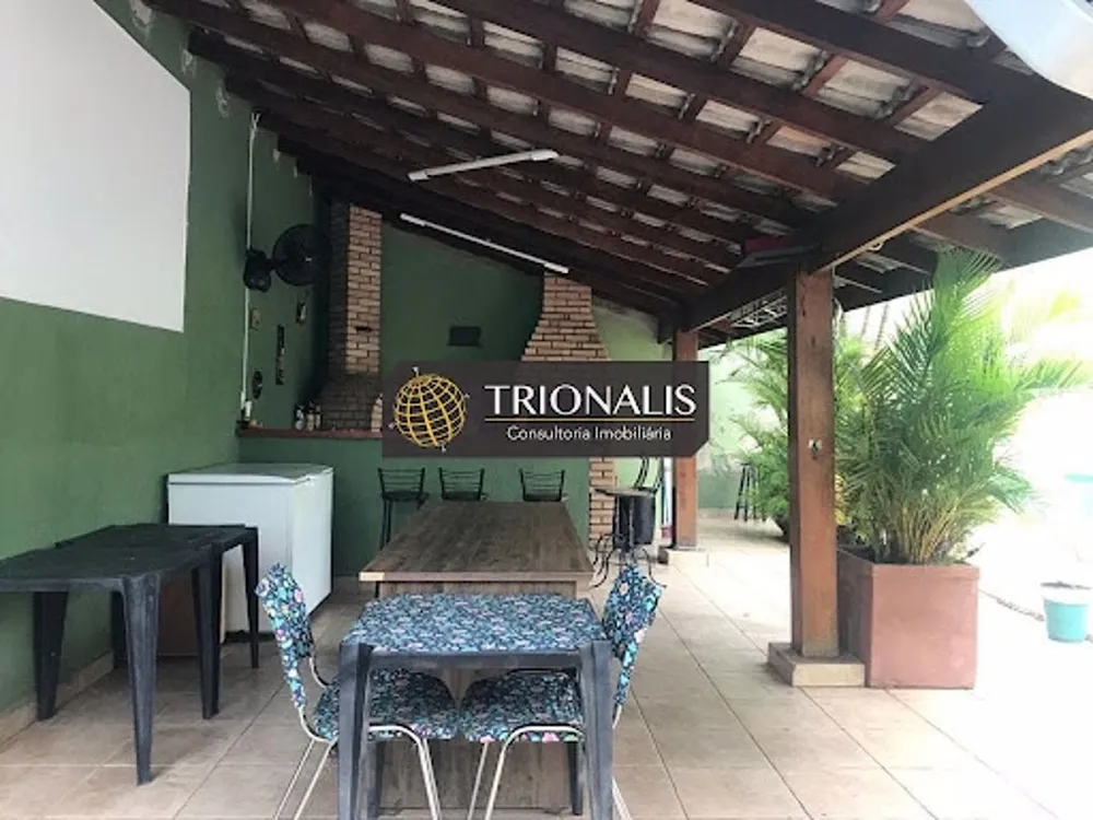 Casa, 3 quartos, 245 m² - Foto 12