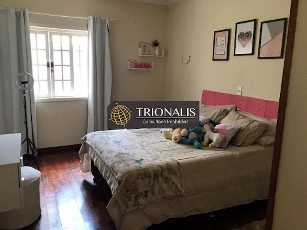 Casa, 3 quartos, 245 m² - Foto 14