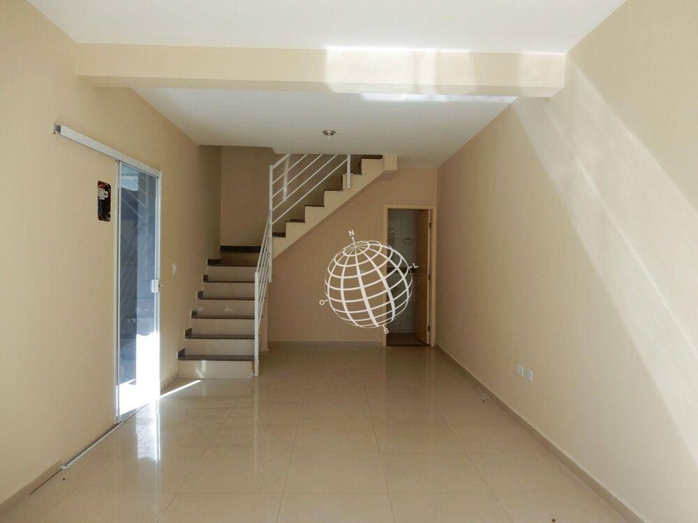 Casa à venda com 3 quartos, 163m² - Foto 3