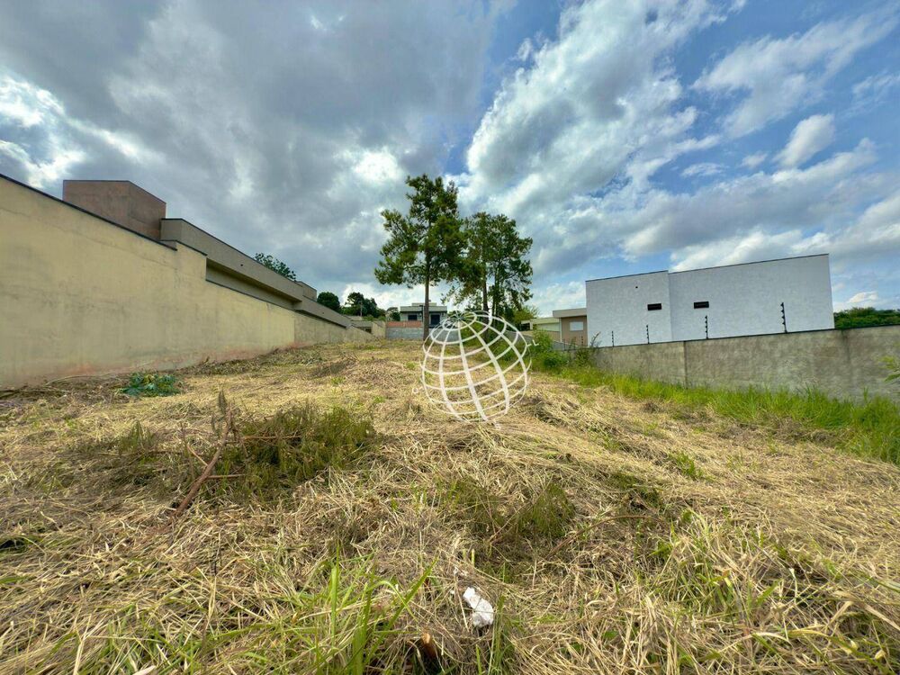 Terreno à venda, 672M2 - Foto 1