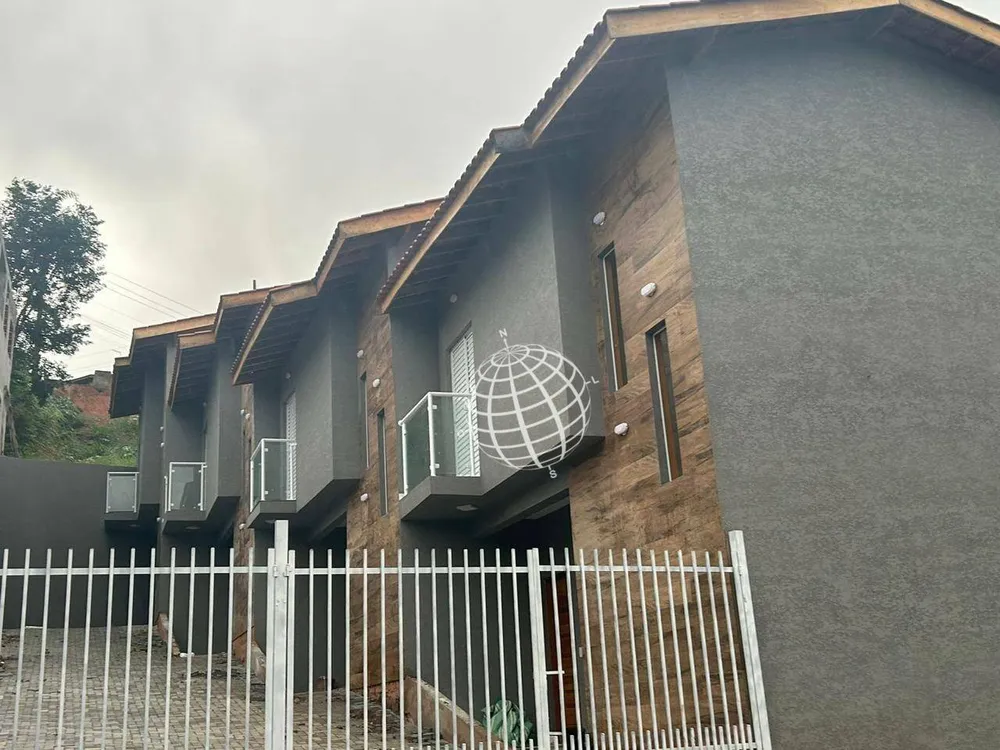 Casa, 2 quartos, 67 m² - Foto 1