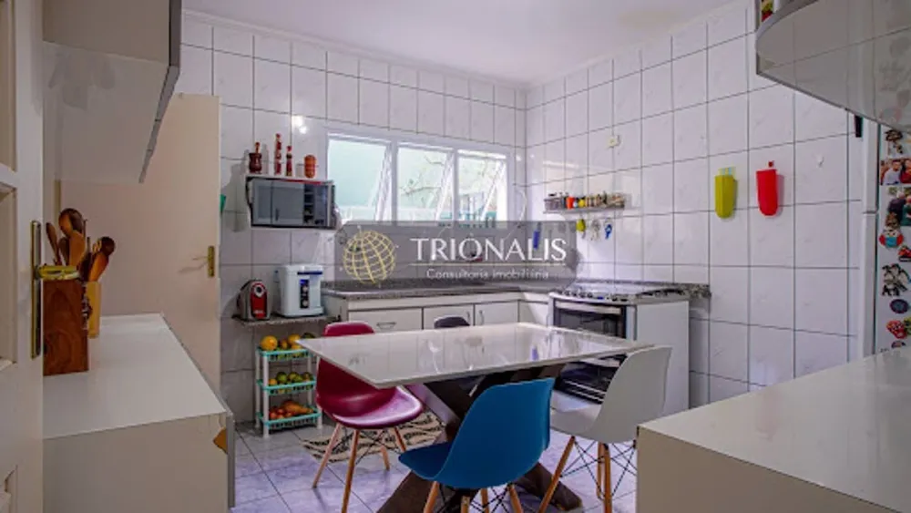 Casa, 3 quartos, 178 m² - Foto 8