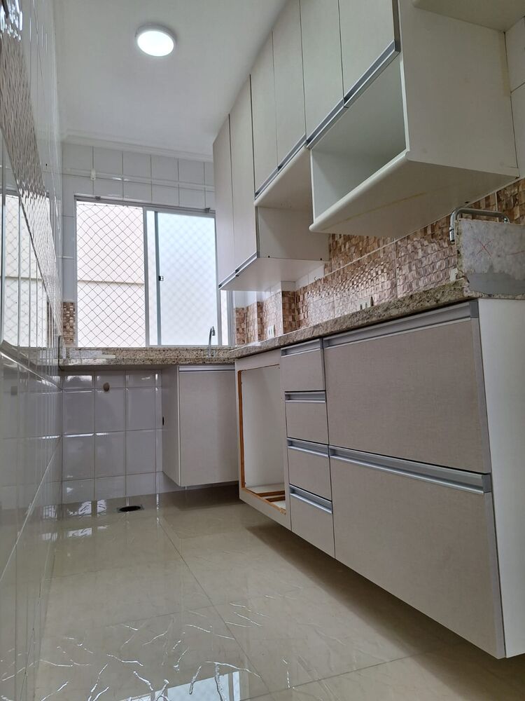 Apartamento à venda com 3 quartos, 49m² - Foto 13