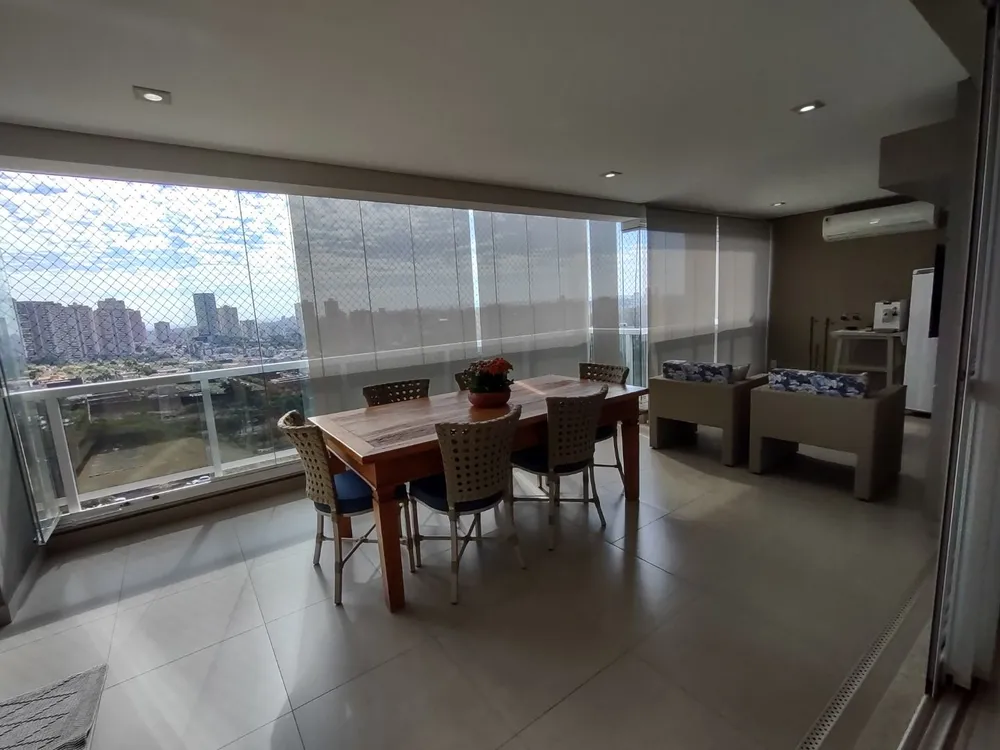 Apartamento, 4 quartos, 227 m² - Foto 2