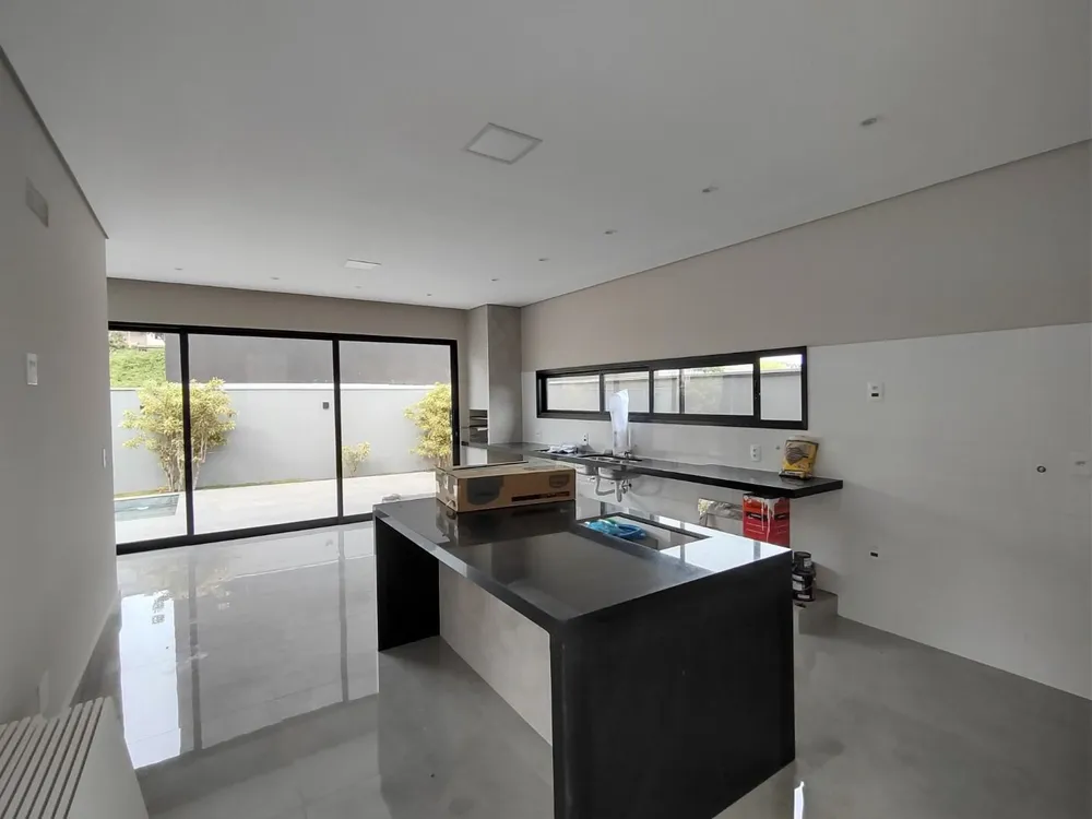Casa, 3 quartos, 177 m² - Foto 4