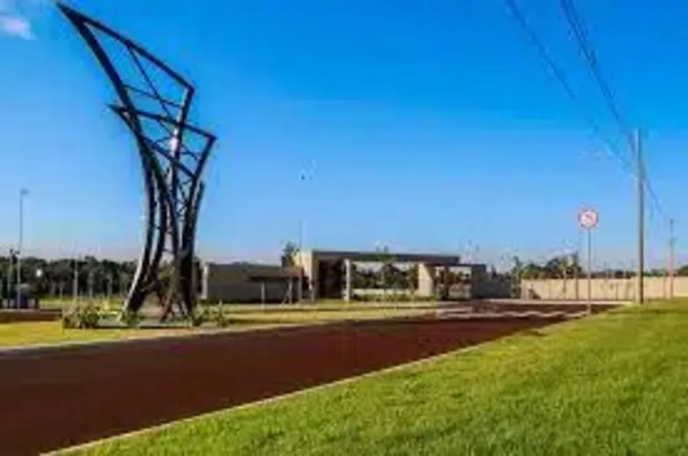 Loteamento e Condomínio, 300 m² - Foto 1