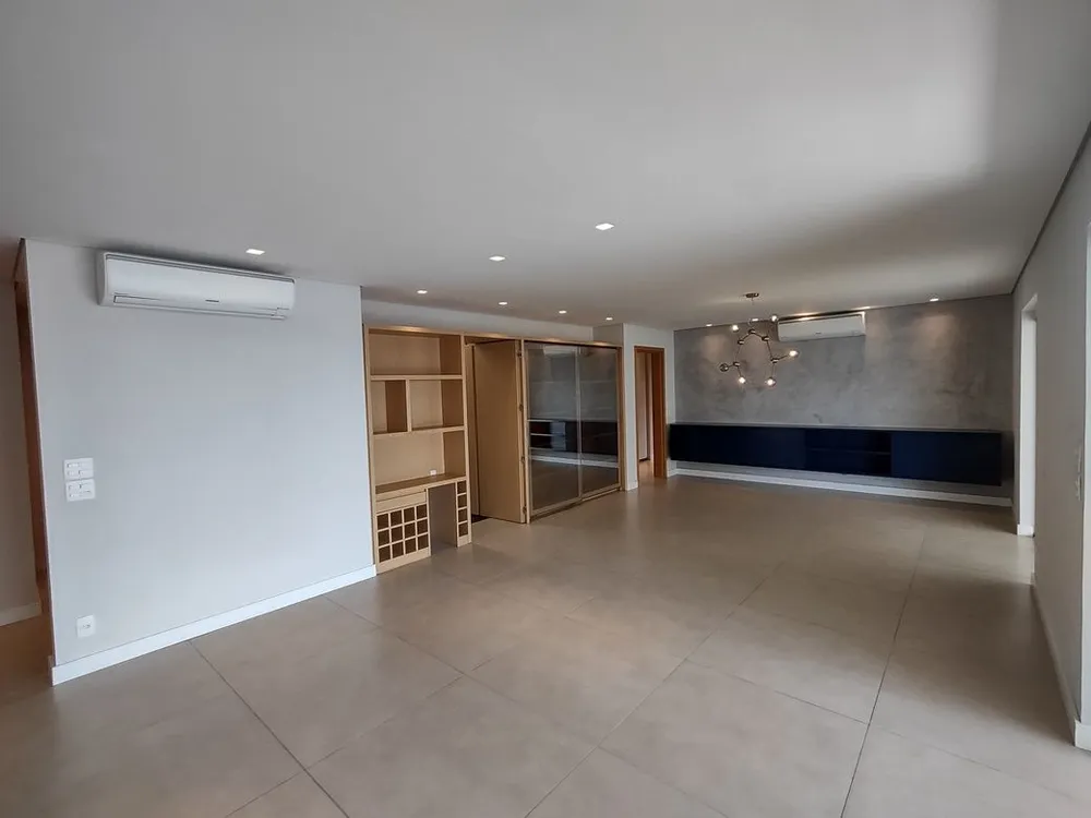 Apartamento, 4 quartos, 218 m² - Foto 3