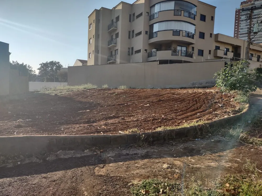 Terreno, 304 m² - Foto 1