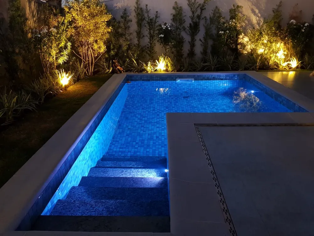 Casa, 4 quartos, 356 m² - Foto 1