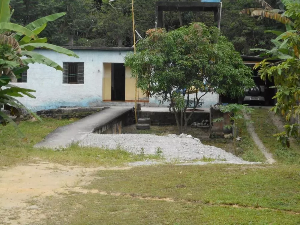 Chácara, 3 quartos, 1000 m² - Foto 1