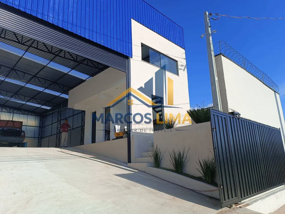 Depósito-Galpão, 240 m² - Foto 1