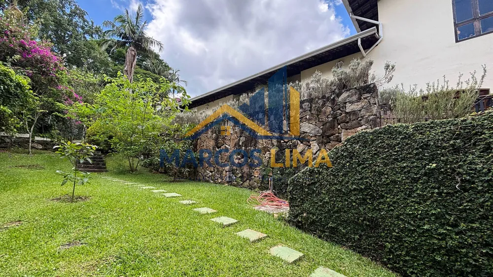 Chácara, 3 quartos, 1550 m² - Foto 1