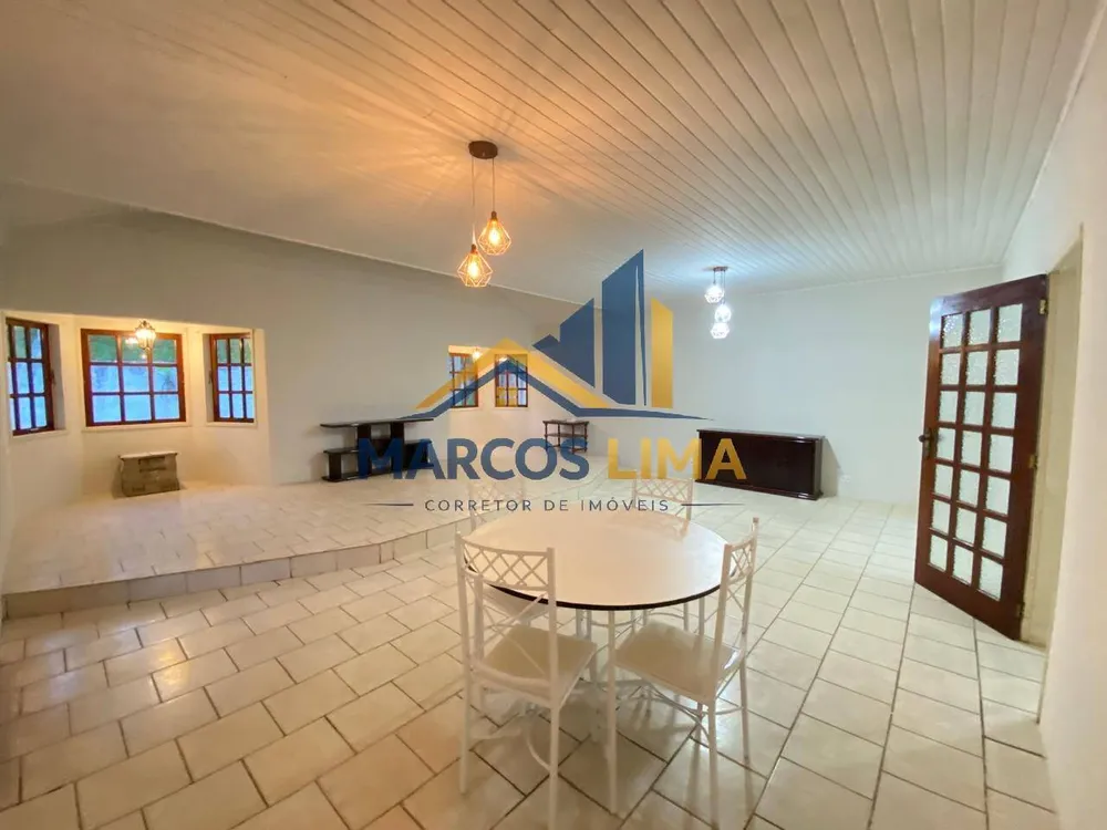 Chácara, 3 quartos, 2000 m² - Foto 1