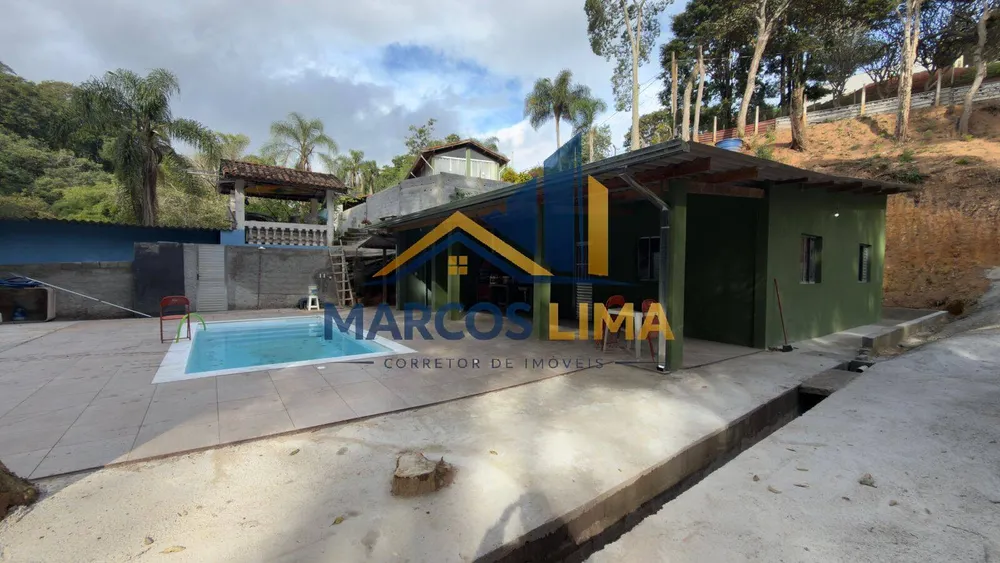 Chácara, 3 quartos, 1100 m² - Foto 1