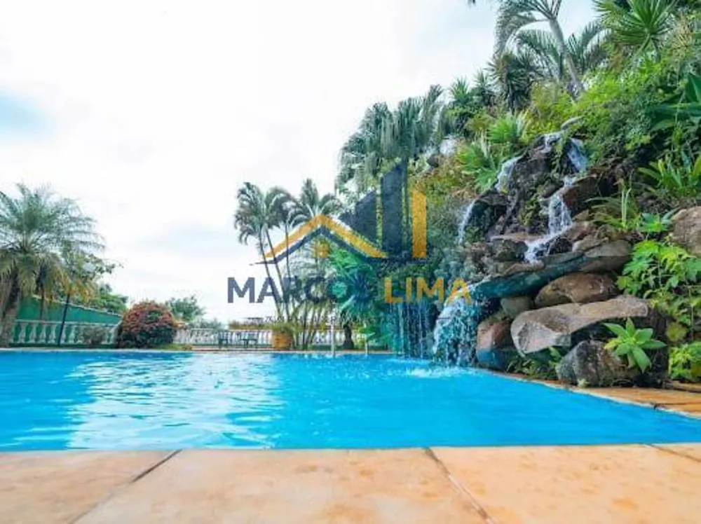Chácara, 3 quartos, 2600 m² - Foto 1