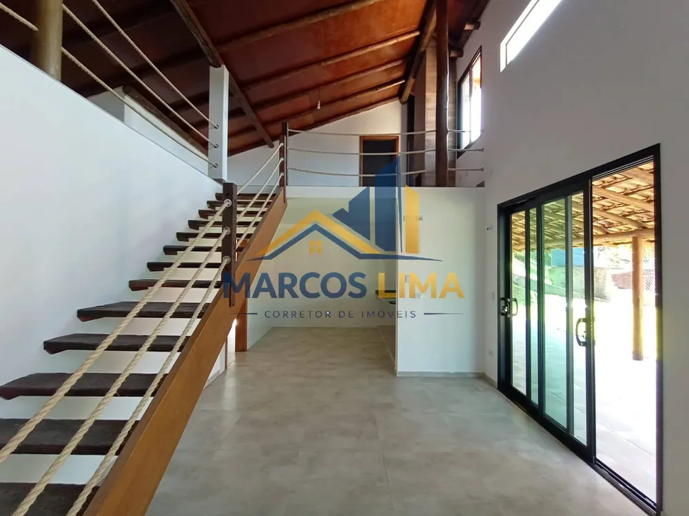 Chácara, 3 quartos, 1066 m² - Foto 1