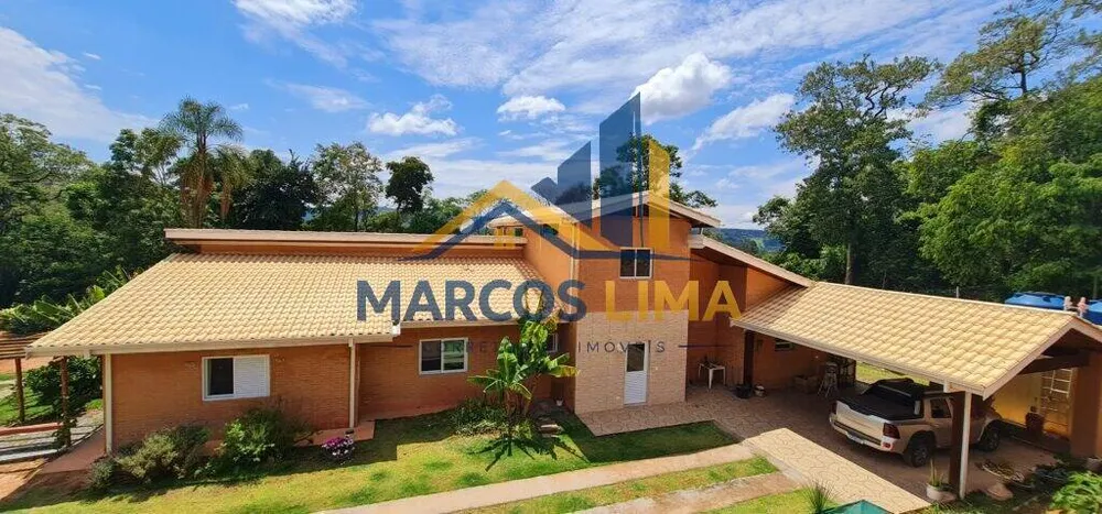 Chácara, 3 quartos, 4200 m² - Foto 2