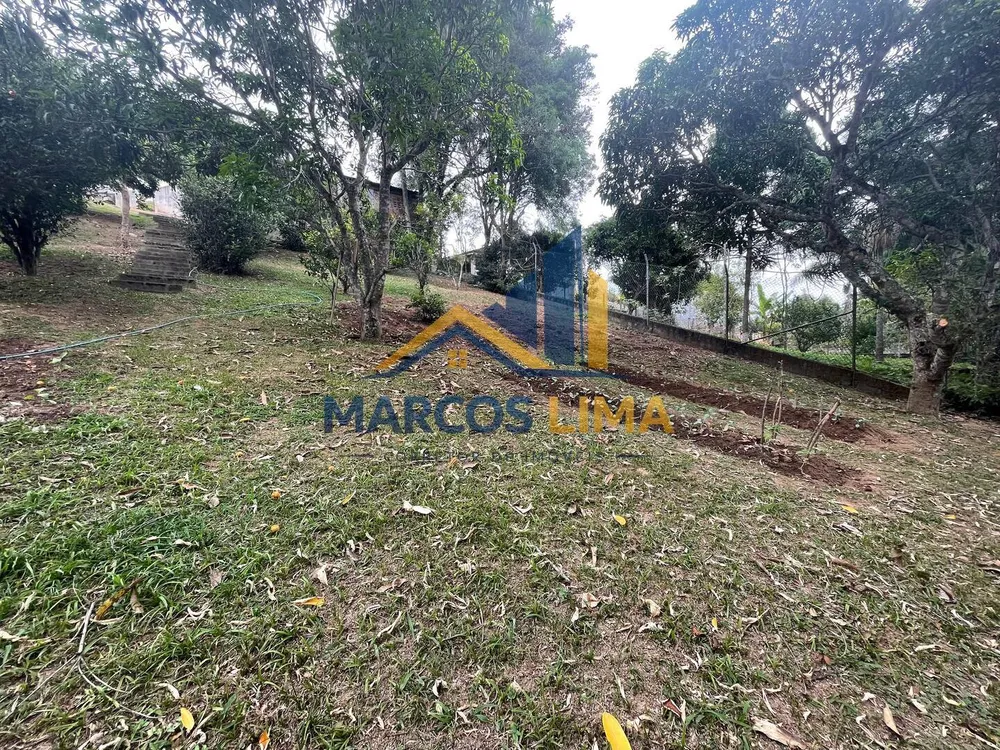 Chácara, 4 quartos, 1700 m² - Foto 1