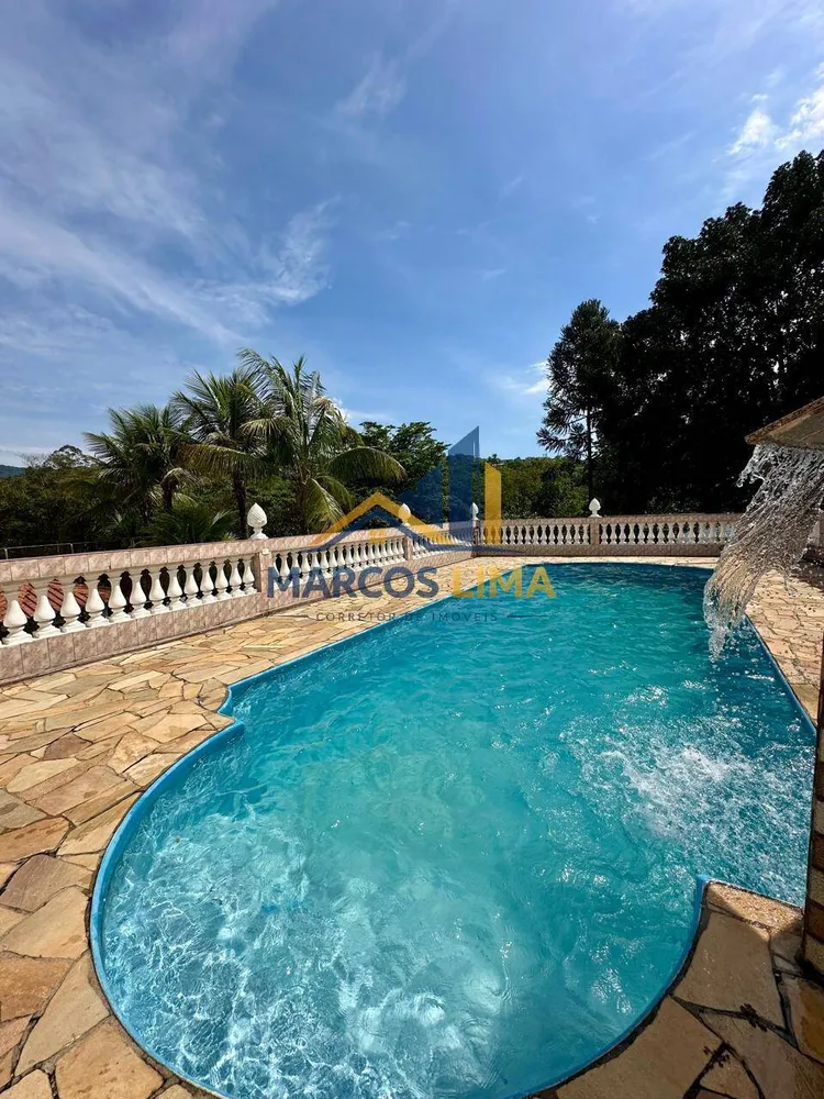 Chácara, 3 quartos, 4200 m² - Foto 2