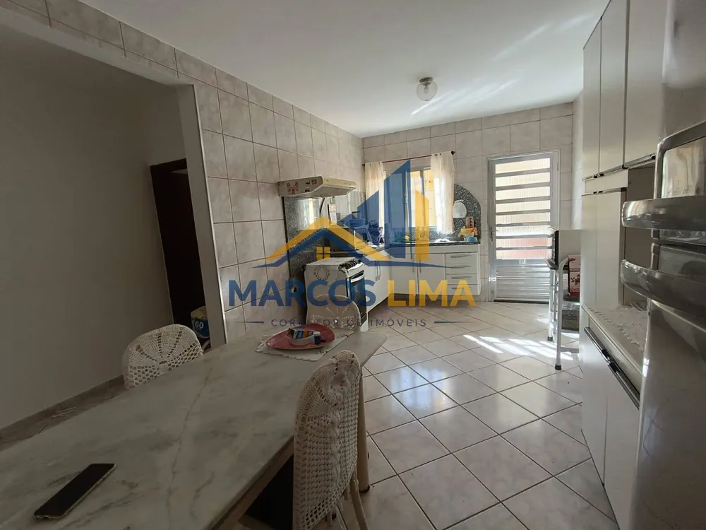Casa, 2 quartos, 250 m² - Foto 5