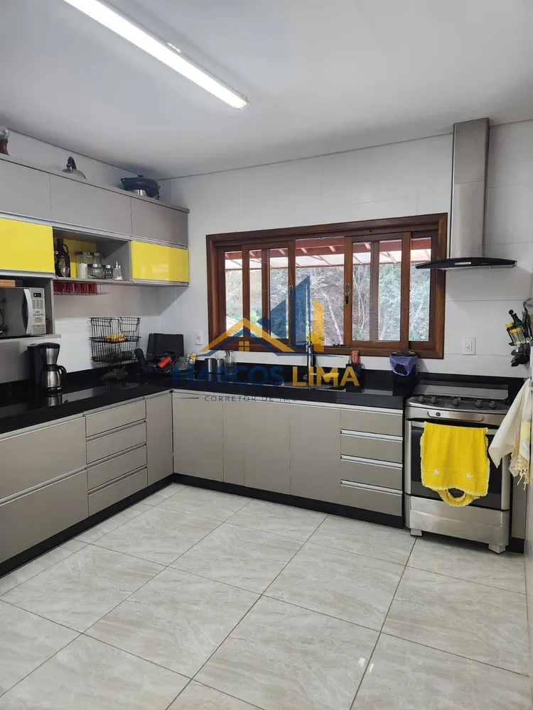 Chácara, 3 quartos, 2260 m² - Foto 10
