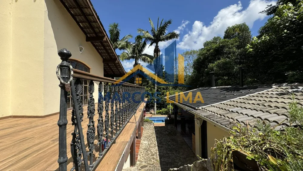 Chácara, 3 quartos, 1550 m² - Foto 1