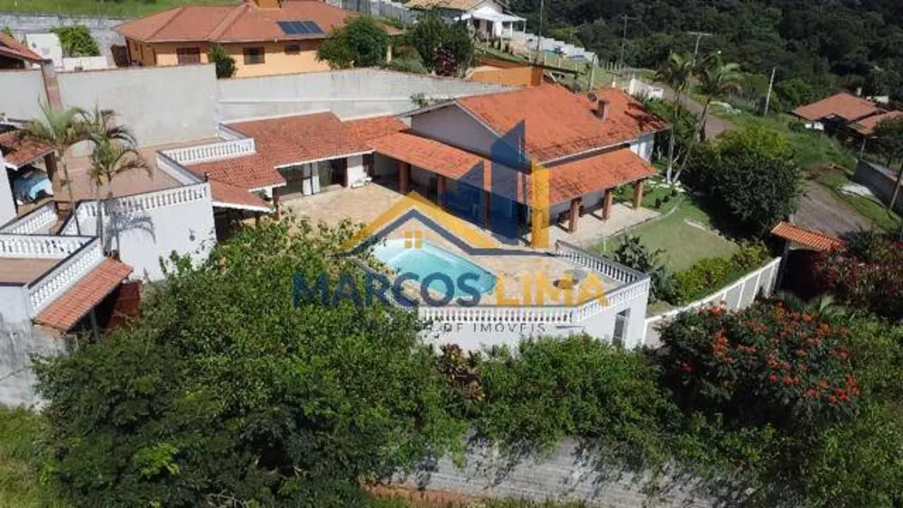 Chácara, 6 quartos, 1390 m² - Foto 2