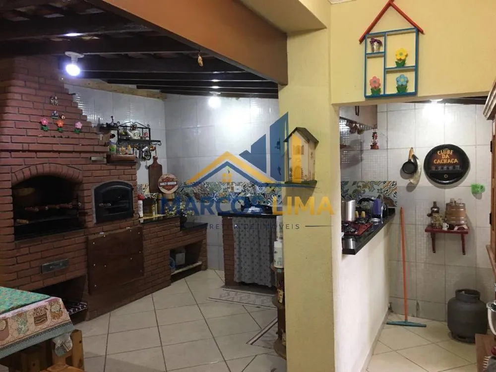 Casa, 3 quartos, 192 m² - Foto 5