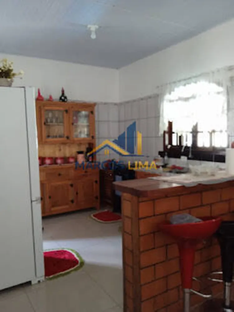 Chácara, 3 quartos, 676 m² - Foto 11