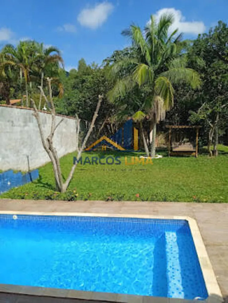 Chácara, 3 quartos, 676 m² - Foto 4