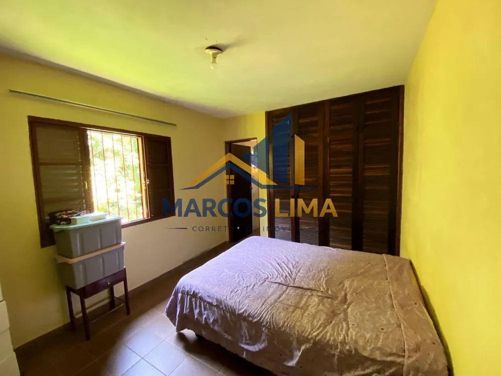 Chácara, 4 quartos, 2422 m² - Foto 1