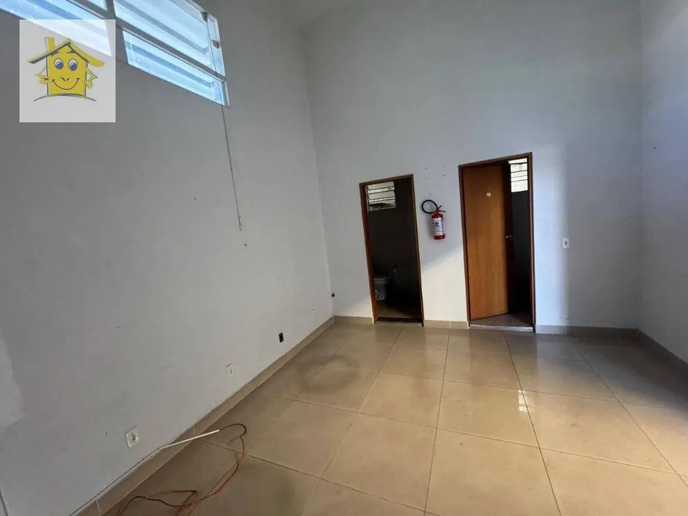 Depósito-Galpão, 323 m² - Foto 1
