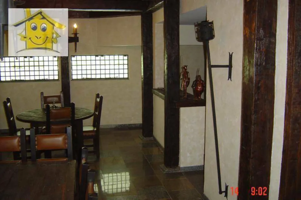 Casa, 5 quartos, 568 m² - Foto 2