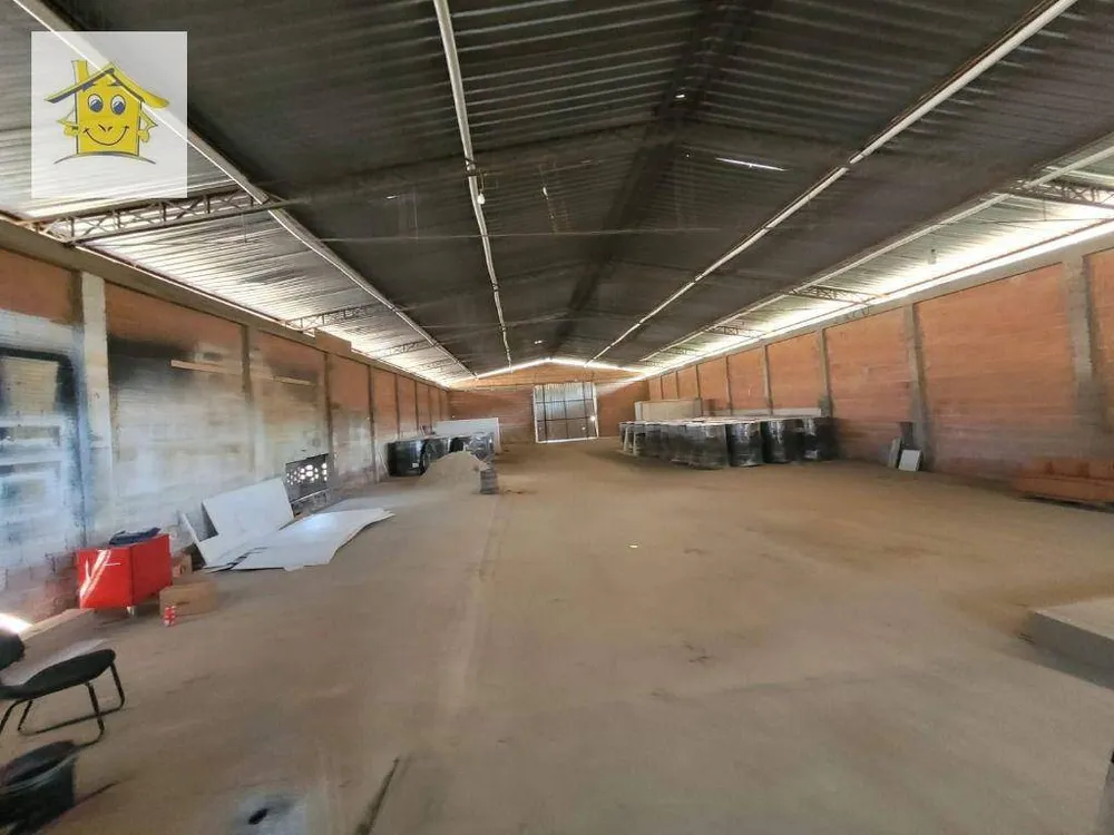 Depósito-Galpão, 700 m² - Foto 1