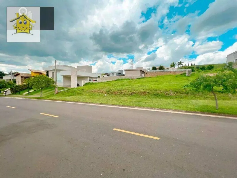 Loteamento e Condomínio, 800 m² - Foto 1